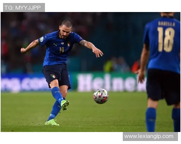 意大利足球甲级联赛赛季精彩回顾及顶级球队竞技表现分析