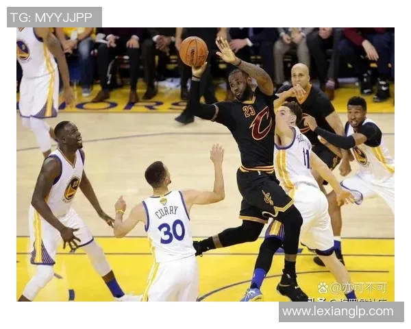 2016年NBA总决赛第五场勇士对阵骑士精彩回放及赛后分析